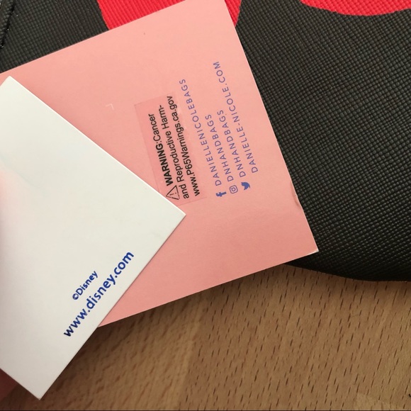 NWT Dani Danielle Nicole Disney Mickey Mouse Dual Sided Wristlet Bag - Picture 4 of 10